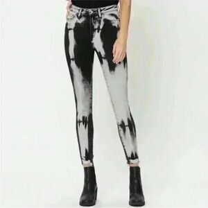 NWT Vervet Haylie High Rise Tie Dyed Crop Skinny Raw-Edge Jeans Black/Grey Sz 29